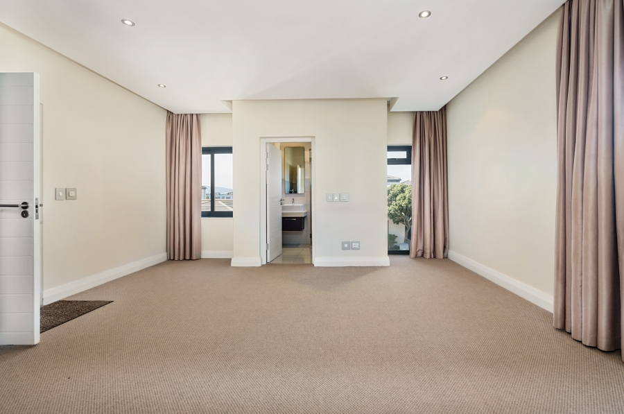 5 Bedroom Property for Sale in Century City Western Cape
